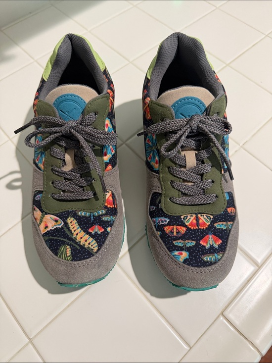 inkkas Shoes - inkkas Women’s Butterfly Print Sneakers